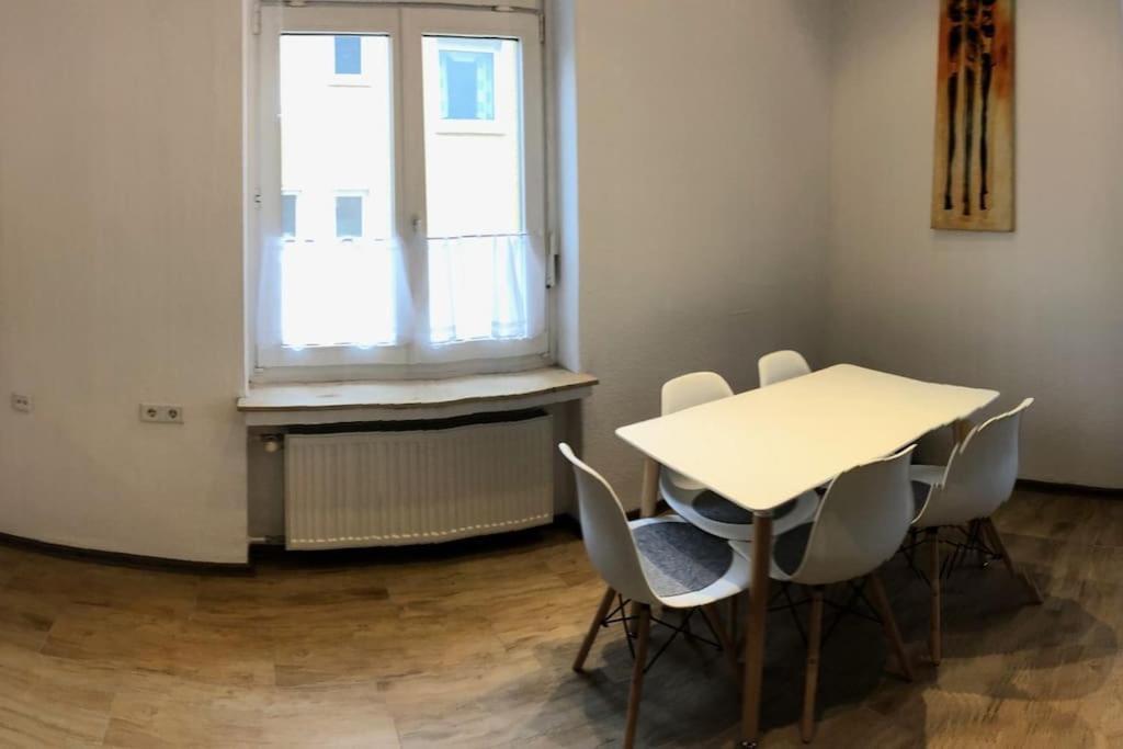 Apartmenthaus Am Bahnhof Детмолд Екстериор снимка