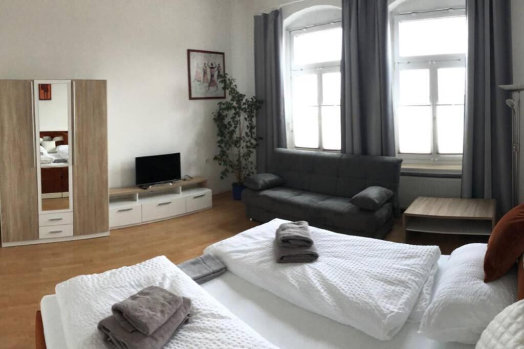 Apartmenthaus Am Bahnhof Детмолд Екстериор снимка