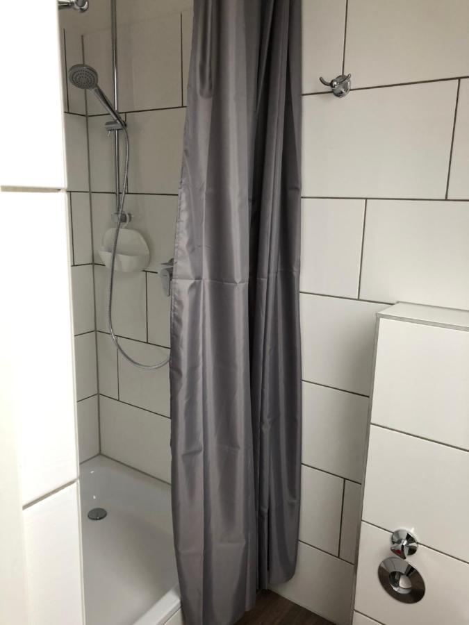 Apartmenthaus Am Bahnhof Детмолд Екстериор снимка