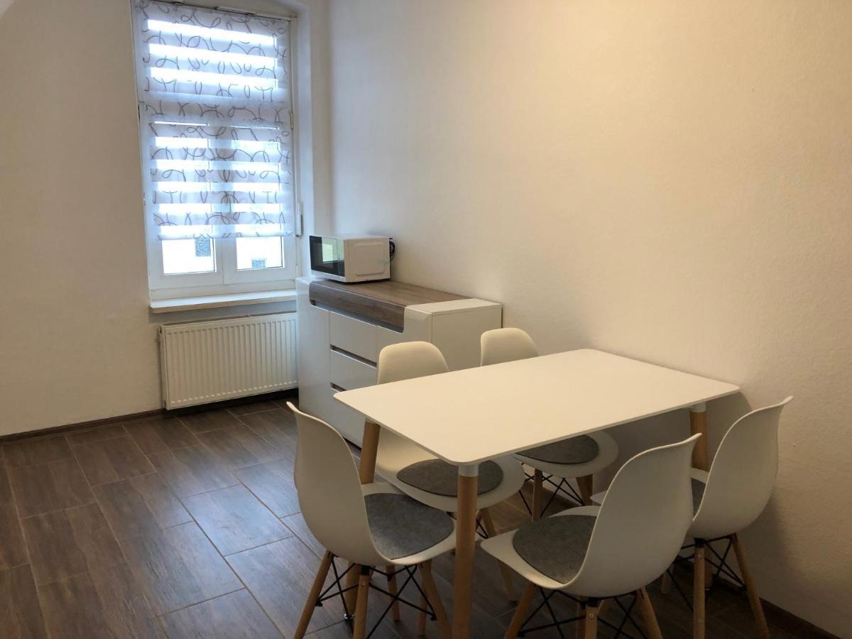 Apartmenthaus Am Bahnhof Детмолд Екстериор снимка