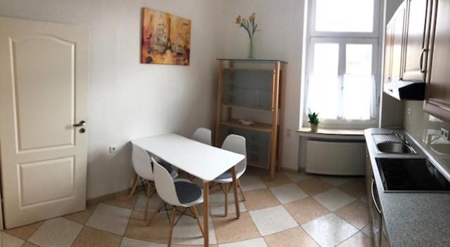Apartmenthaus Am Bahnhof Детмолд Екстериор снимка