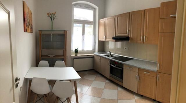 Apartmenthaus Am Bahnhof Детмолд Екстериор снимка