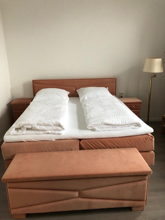 Apartmenthaus Am Bahnhof Детмолд Екстериор снимка